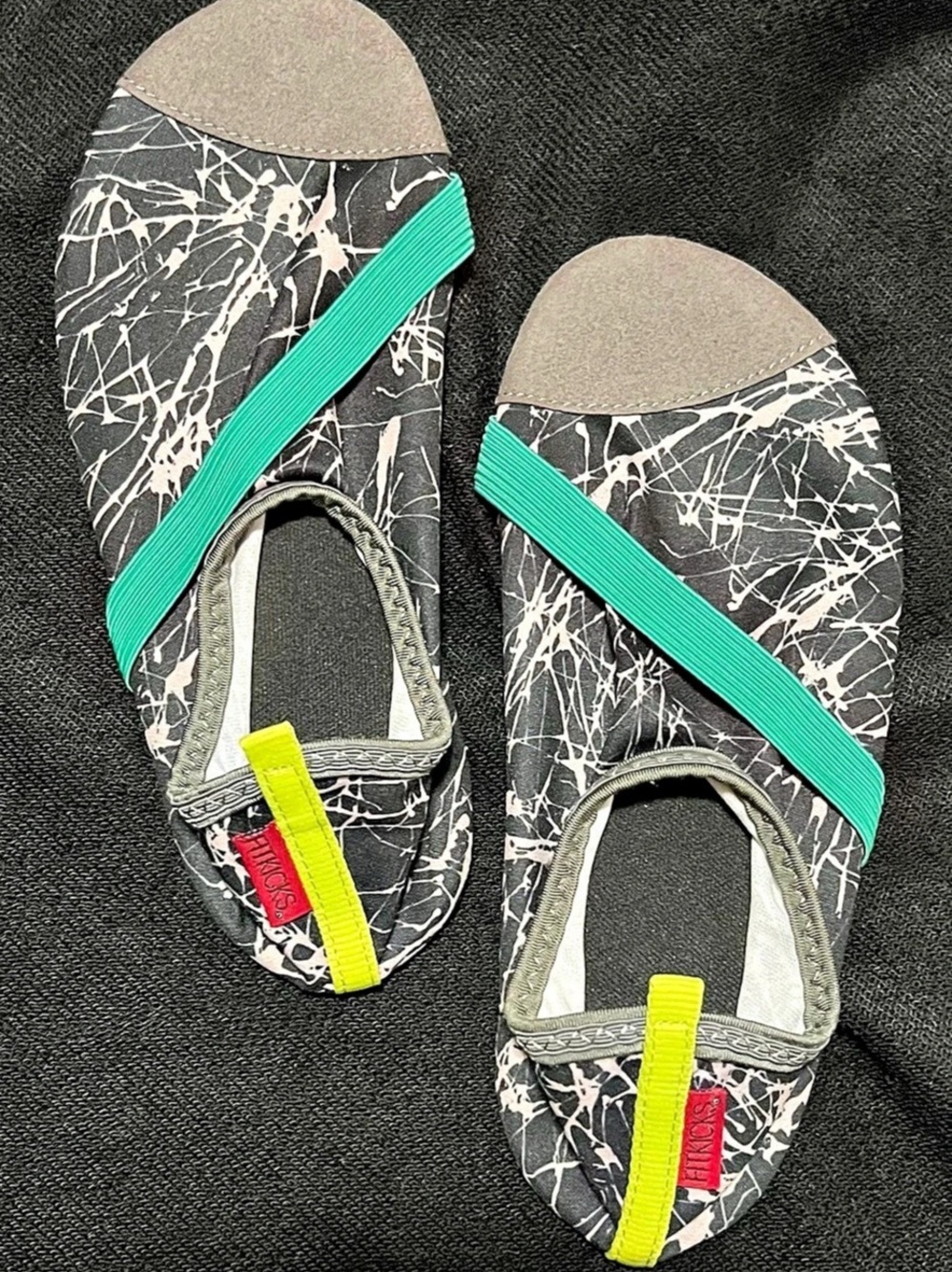 FitKicks Classic Active Lifestyle Footwear Sandals Black & Green